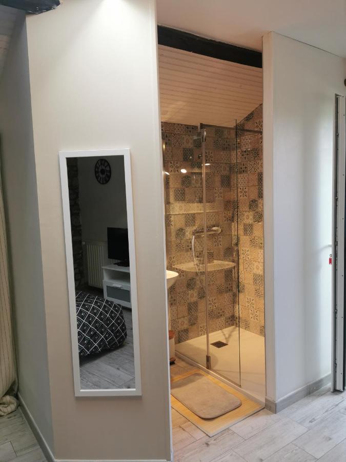 La Chambre De La Pomerie Chiché Exteriör bild