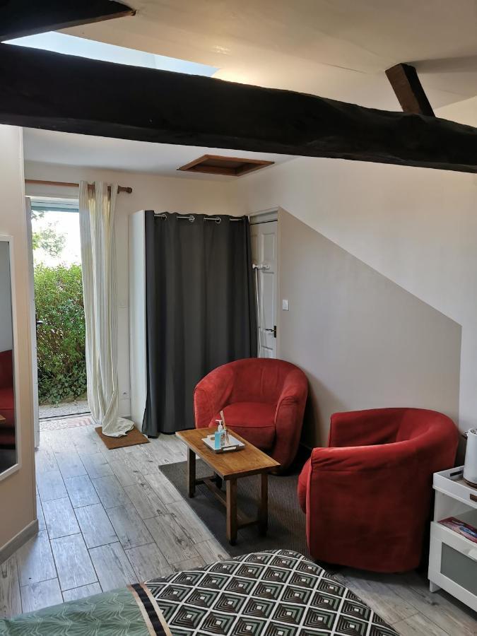 La Chambre De La Pomerie Chiché Exteriör bild